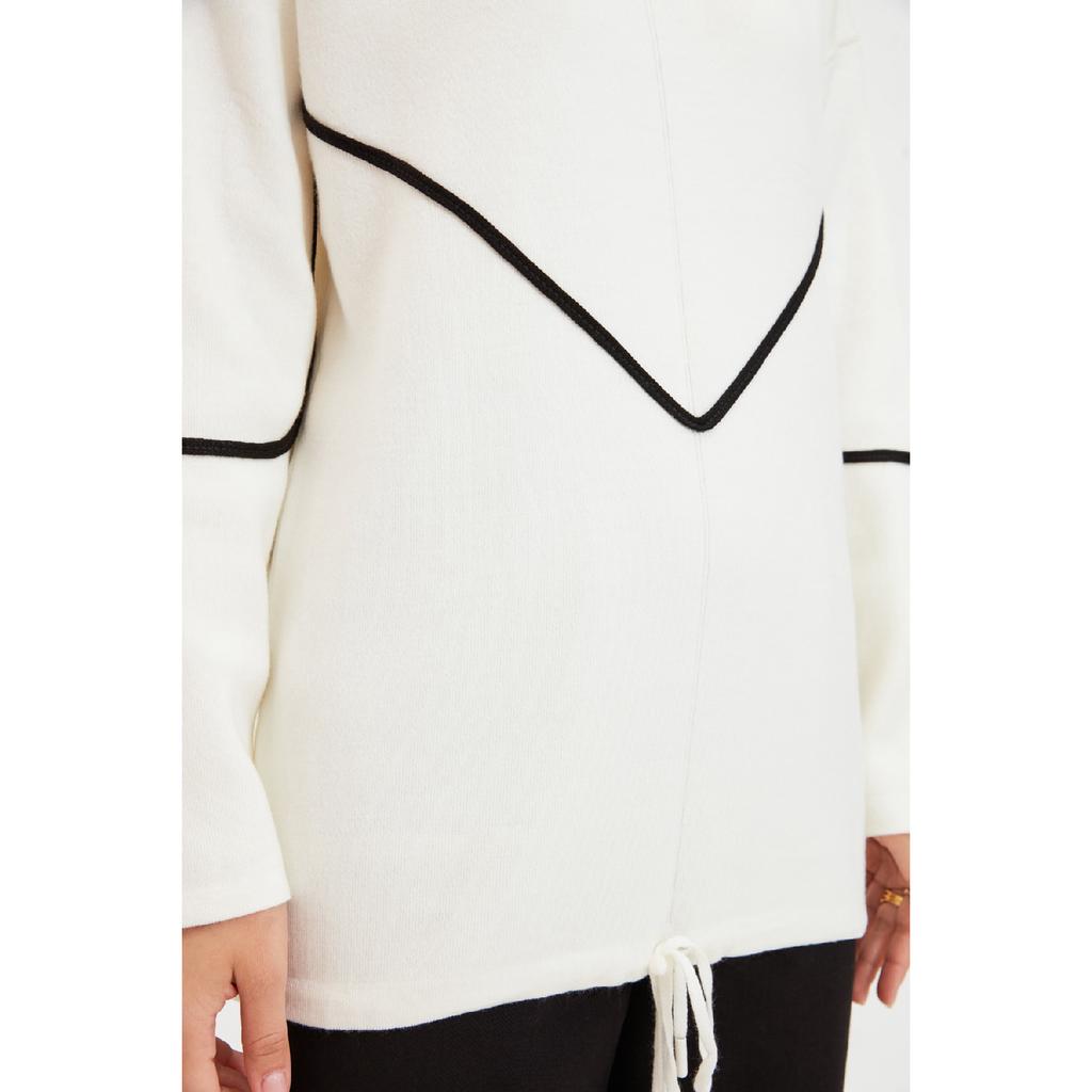 Свитер из трикотажа с полосками цвета экрю и окантовкой Tctaw22ak0002