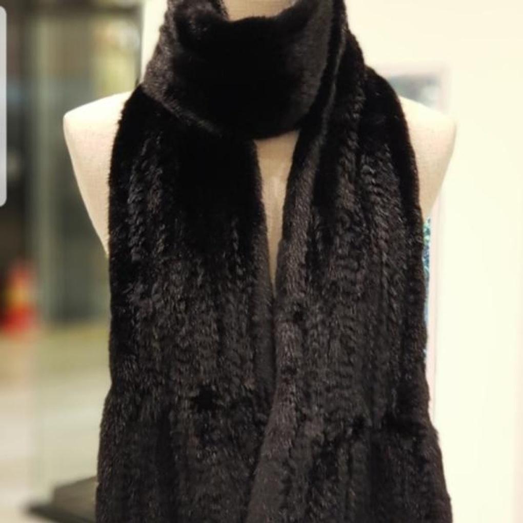 13 Shirring Skin Black Muffler E20F1FF104