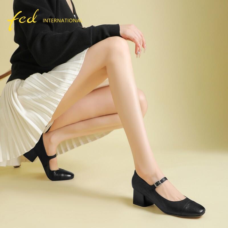 2026 New Top Sheepskin Commuter Shoes Round Head Coarse Heel Mary Jane Shoes Shallow Buckle Women's Single Shoes