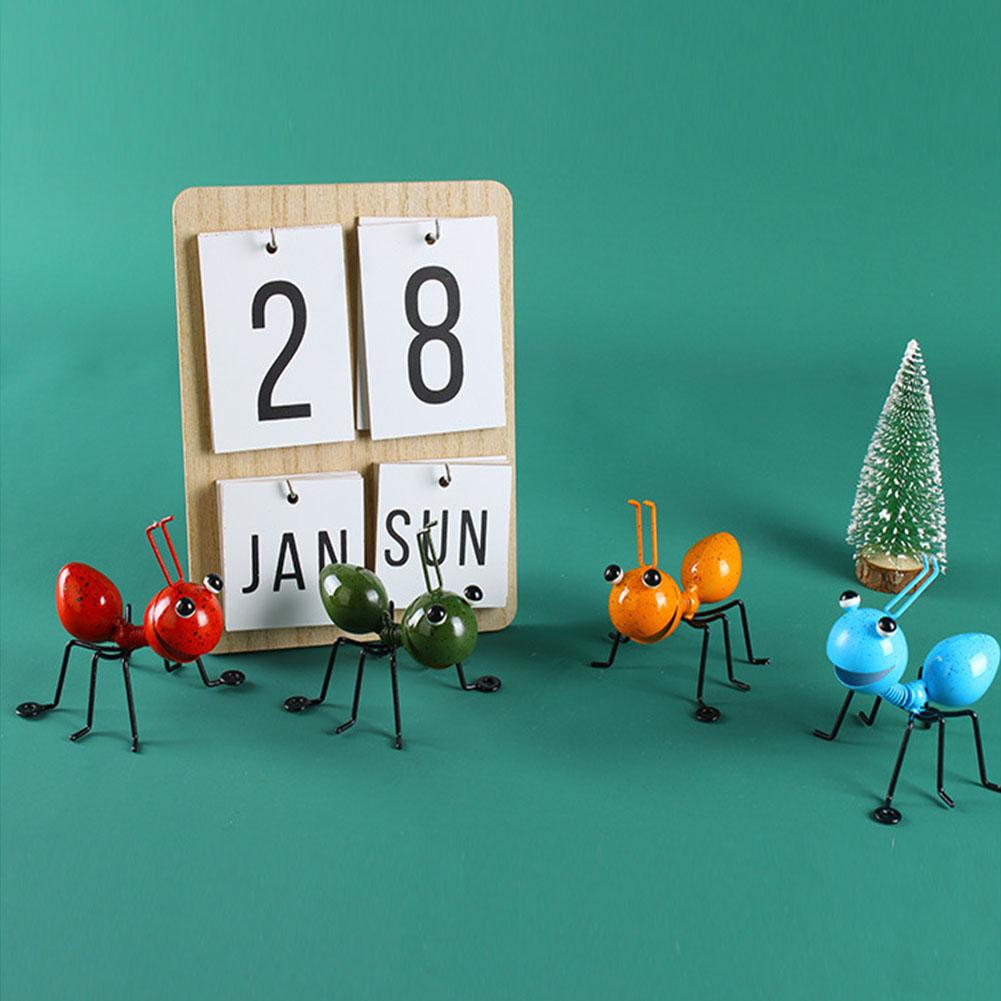 Iron Art Ant Statue Garden Decor Figure Stand Ant for Outdoor Yard Lawn Decoration Ant Sculpture Home Desktop Decor