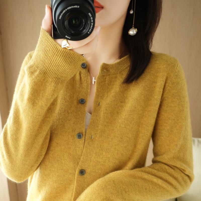 Knitted Cardigan Round Neck Sweater Women's Long Sleeved Solid Color Button Down Sweaters Jacket