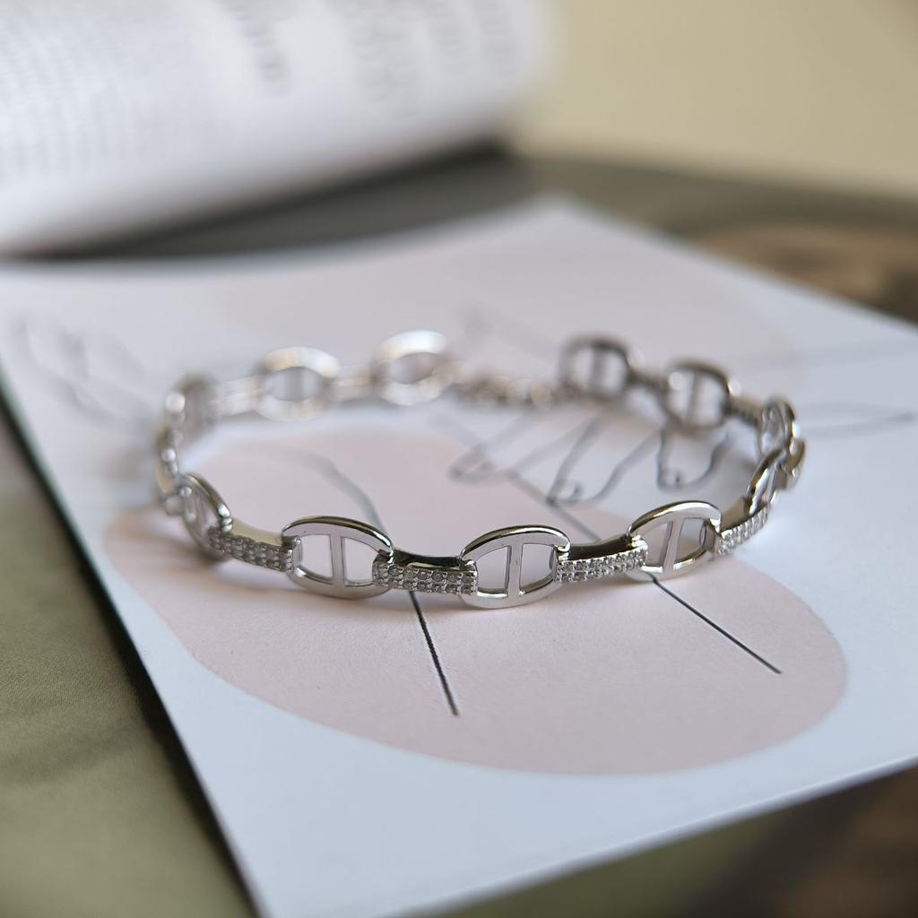 Серебряный браслет с фианитами, вес изделия 7,93 гр (2182801)
