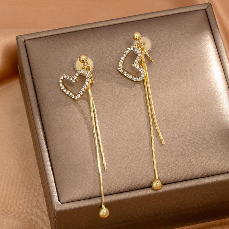 2023 New Design Earrings Love Rhinestone Long Tassel Earring Mosquito Coil No Piercing Ear Clip Female