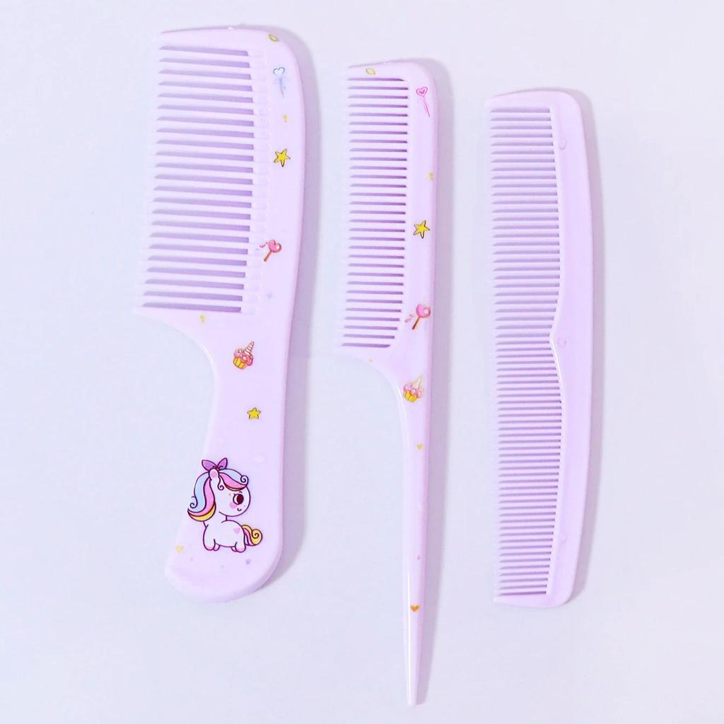 Mini portable cartoon cute little comb, gently combing hair, portable design travel friendly, suitable for all types of hair