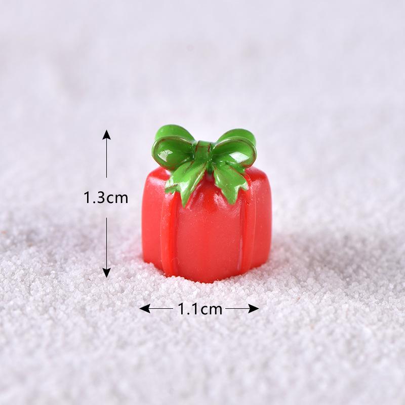 Mini Resin Christmas Decoration Santa Claus Snowman Tree Micro Landscape Model DIY Miniature Garden Figurines Home Decoration