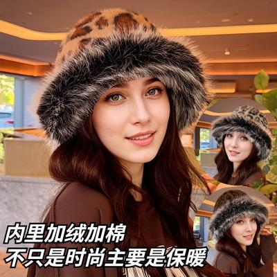 Новая зимняя теплая шапка для женщин, показывающая маленькое лицо, с защитой ушей, шляпа-ведро, леопардовый принт, утолщенная хлопковая плюшевая теплая монгольская шапка