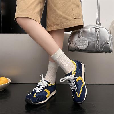 Женская обувь – Кроссовки