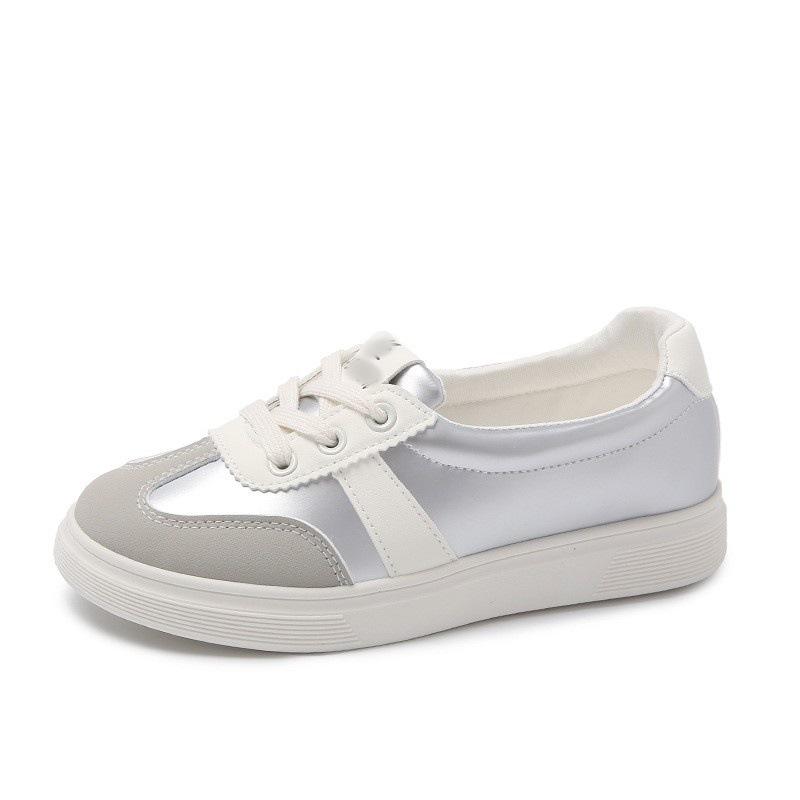 New Lightweight Shallow Mouth White Shoes Women's Autumn Versatile Casual Shoes Flat-soled Sports Shoes Fashion Breathable Board Shoes
