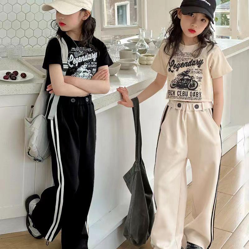 Модный летний костюм-двойка для девочек 2024 года: Стильный топ с короткими рукавами и повседневные брюки
