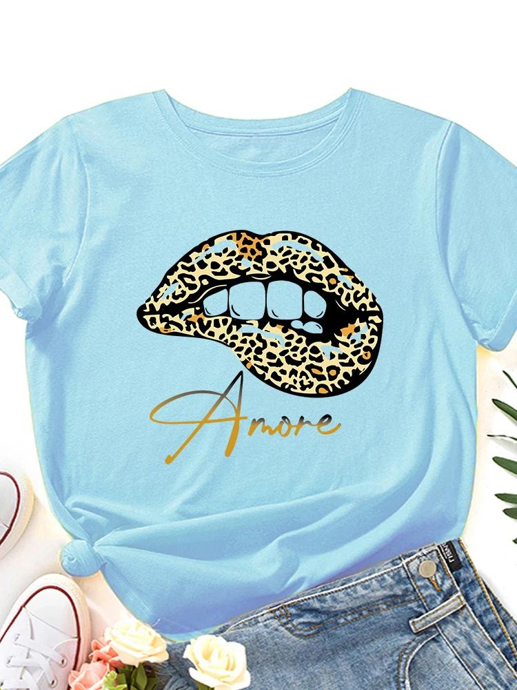 Amore Леопардовый принт губ Женская футболка с коротким рукавом и круглым вырезом Свободная Женская футболка Дамская футболка Топы Одежда Camisetas Mujer