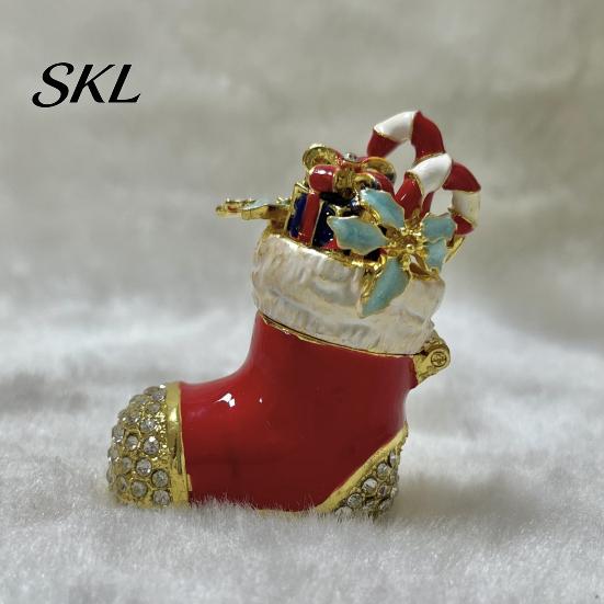 Luxury Niche Jewelry Organizer Mini Decorative Box, Christmas Boot Shape with Rhinestone Decor, Gift Box for Best Friends Magnetic Closure Enamel