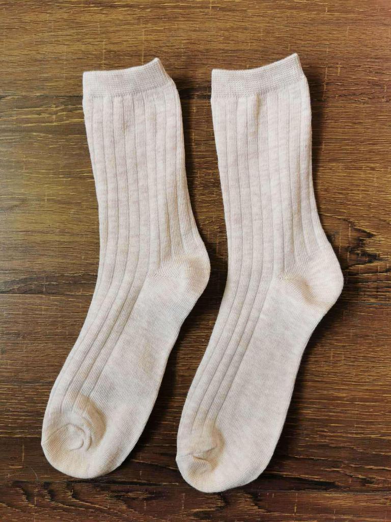 Women's Retro Forest Style Cotton Mid-Tube Socks - Versatile Solid Color for Autumn & Winter, Japanese-Style Long Pile Socks