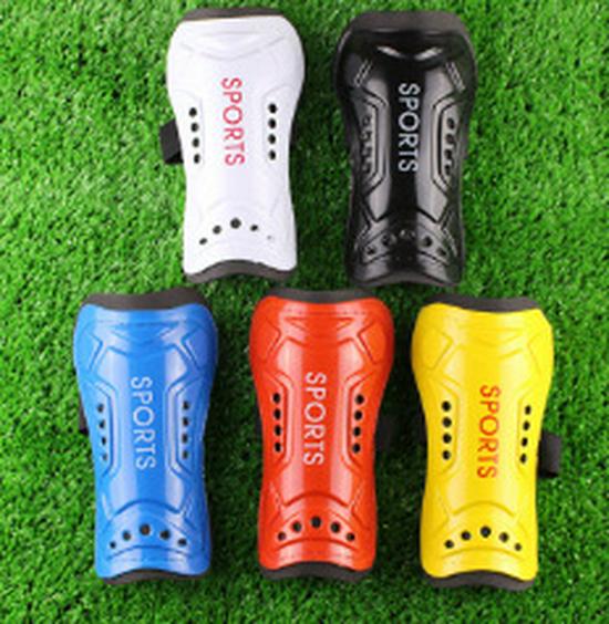 Дышащие рукава-щитки для голени карманного типа: Футбольные носки с мягкими вставками для взрослых и молодежи.