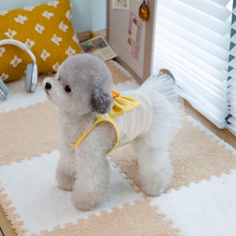 Летний жилет с бантом для собак и сетчатой юбкой Одежда для собак