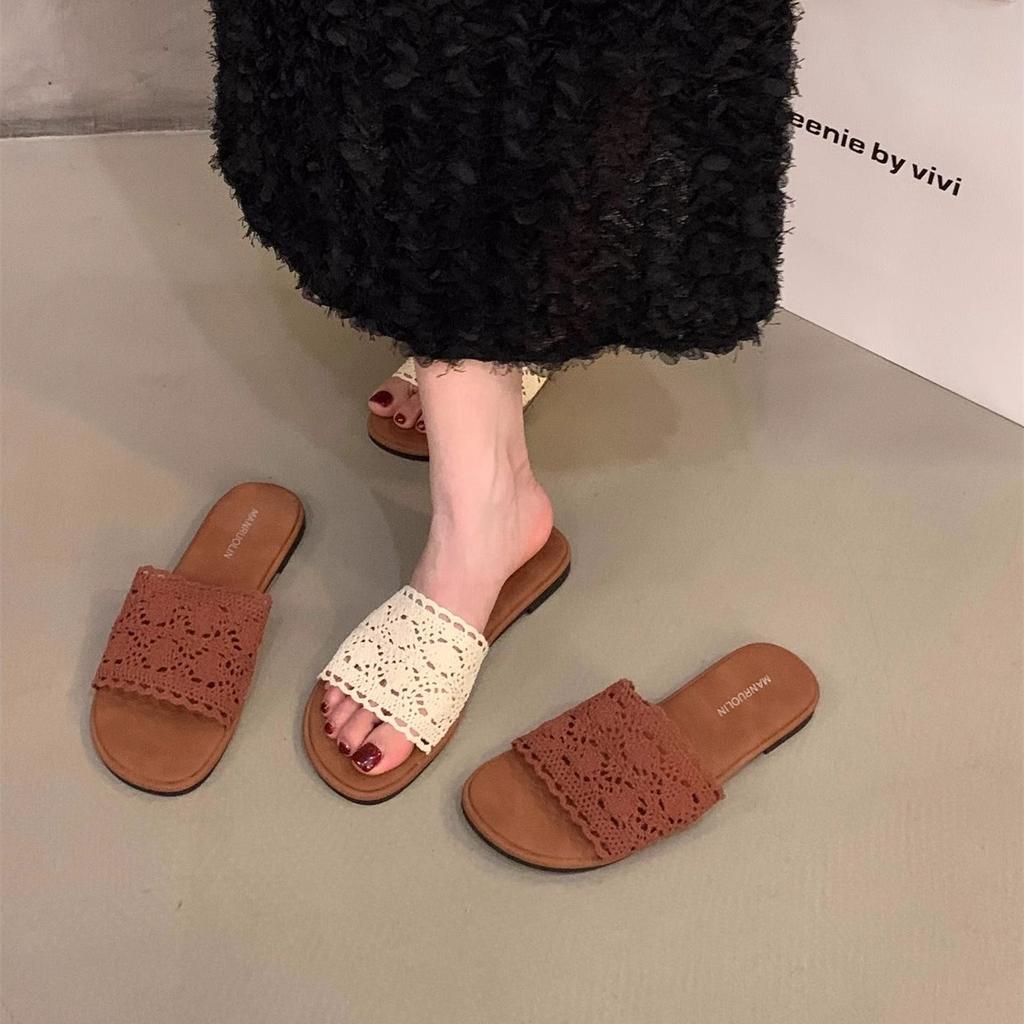 Retro Vacation Wind Beach Shoes One Word Cool Slippers Women's Shoes Wear 2025 New Summer Flat Roman Sandals