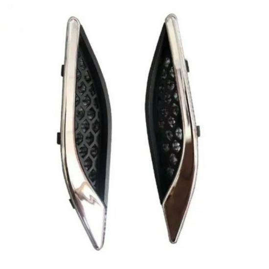 Maserati Ghibli Fender Vents Set: 670029940, 670029939