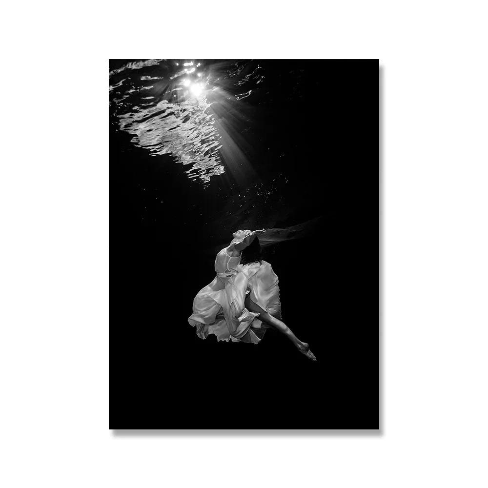 Black White Angel Wings Fashion Poster Nude Woman Wine Glass Canvas Print Painting Sexy Beautiful Girl Vintage Picture Home Deco