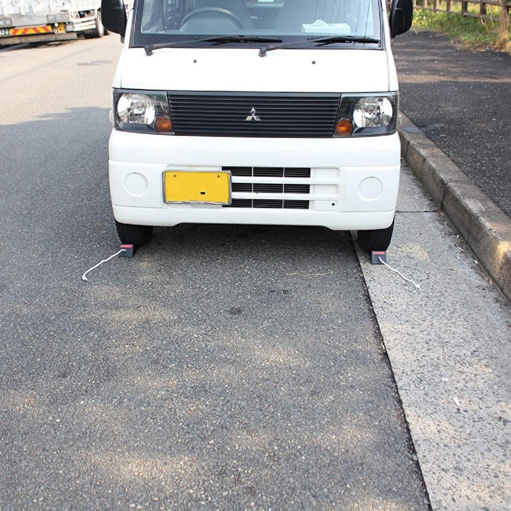 Meltec Car Tire Stopper Rubber Pack of 2 Meltec Compatible with all light 4 cars Passenger cars Includes 4 reflective stickers and strings FTW-01 ~