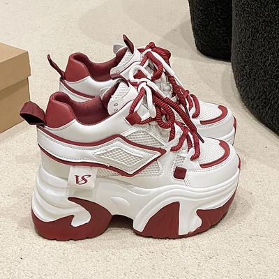 Женская обувь – Кроссовки