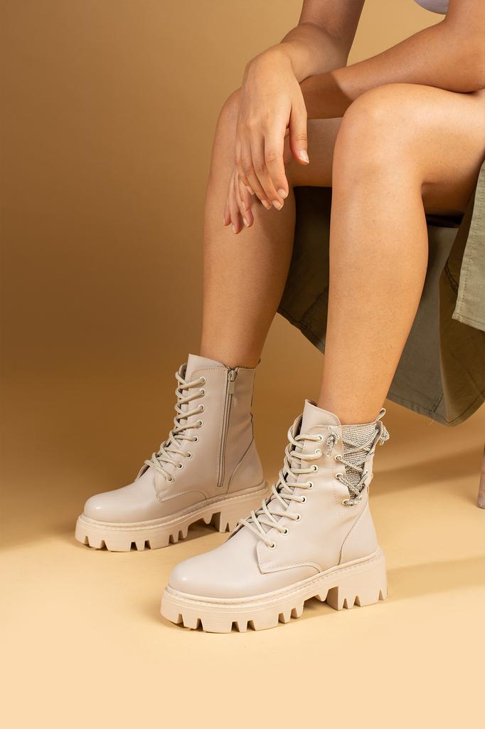 Stone Detailed Comfortable Fit Non-Slip Sole Warm Lining Zippered Women's Boots 57-411-24