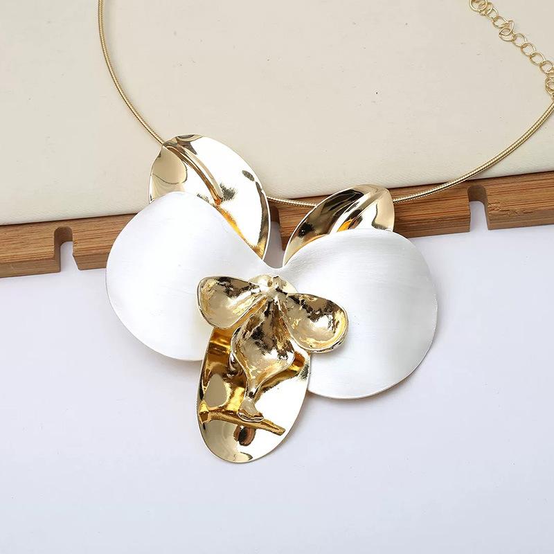 Tooxika Преувеличенная Личность Металлический Глянцевый Капля Масла Цветок Магнолии Колье Мода Темперамент Ключичная Цепочка