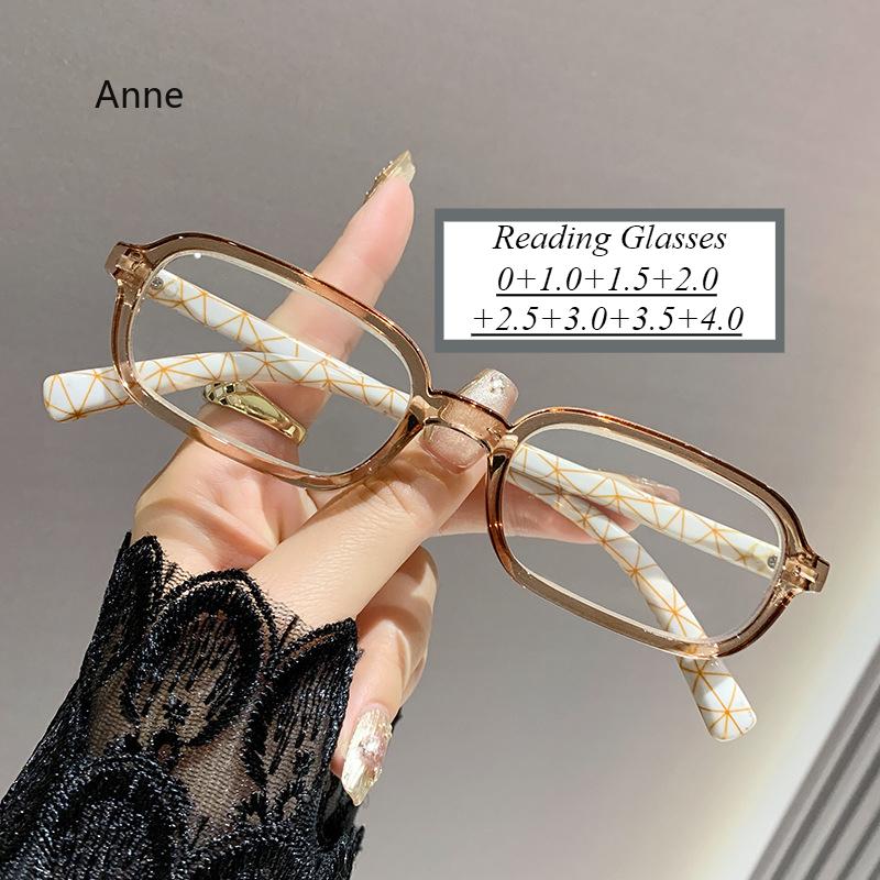 Ultra Light Anti Blue Light Eyeglasses Black Frame Female HD Presbyopia Eyewear Retro Narrow Frame Transparent Reading Glasses