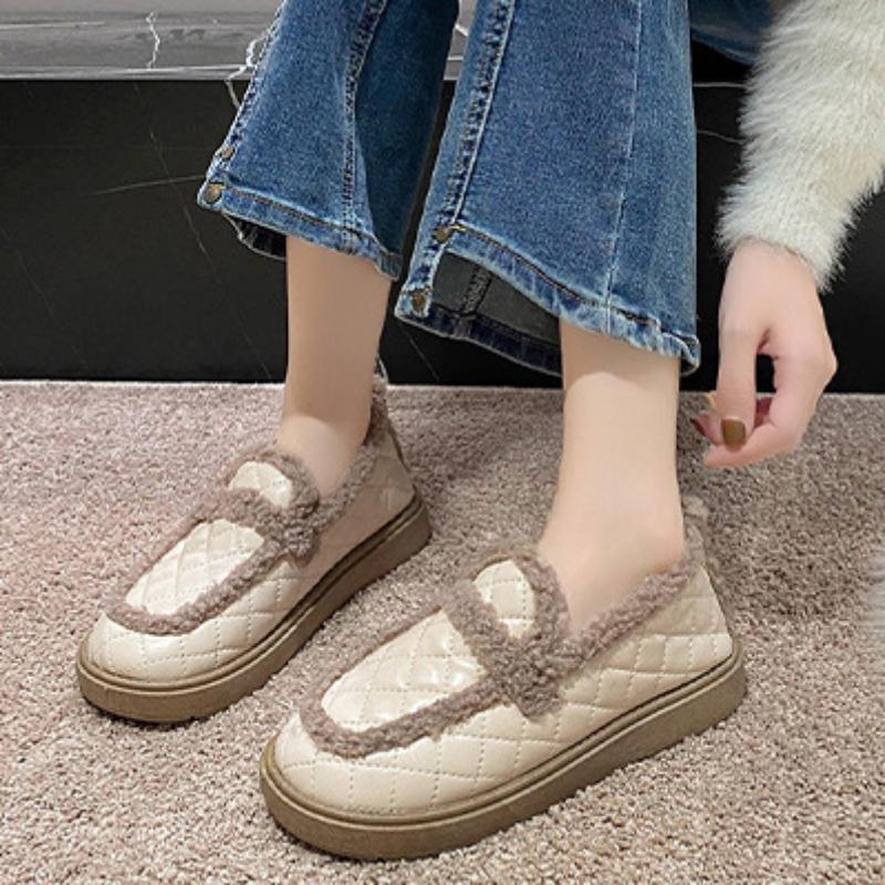 2024 Женская домашняя хлопковая обувь для студентов, универсальная теплая плюшевая обувь, зимняя обувь с бархатным нескользящим плоским дном в горошек