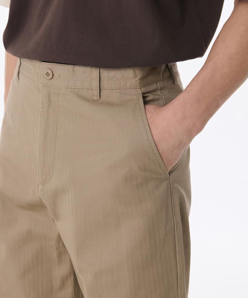 MUSINSA STANDARD Cotton Herringbone Tapered Pants [Beige]