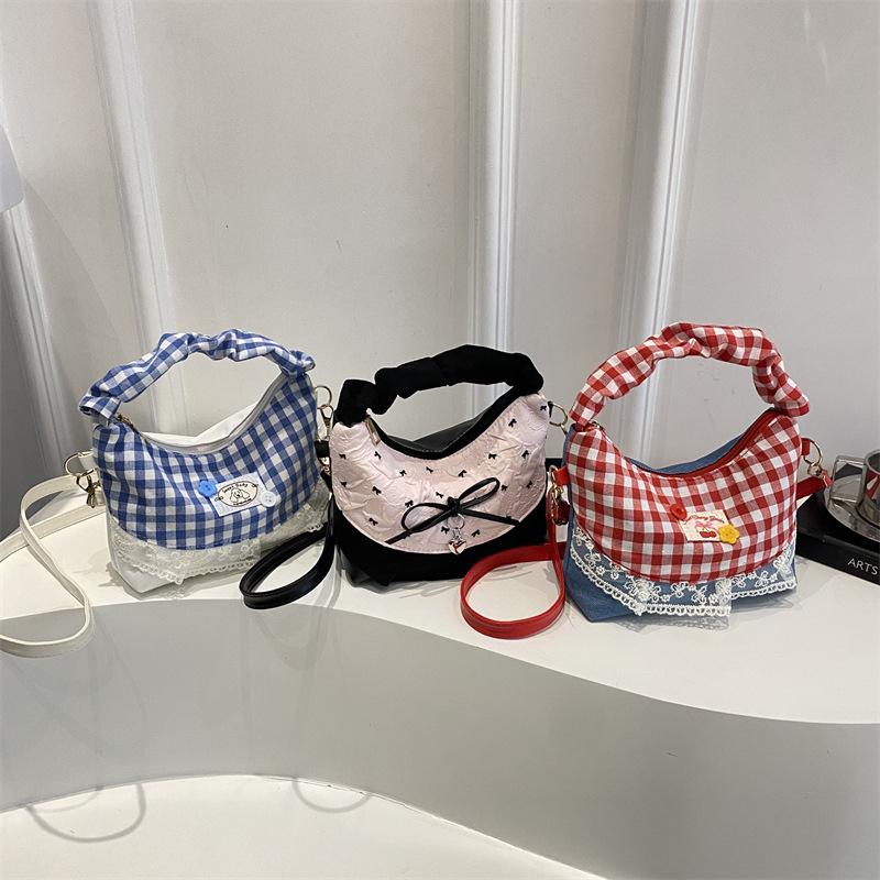 Корейская милая маленькая свежая сумка-мессенджер женская 2025 лето новая ретро красно-синяя контрастная клетчатая сумка-тоут