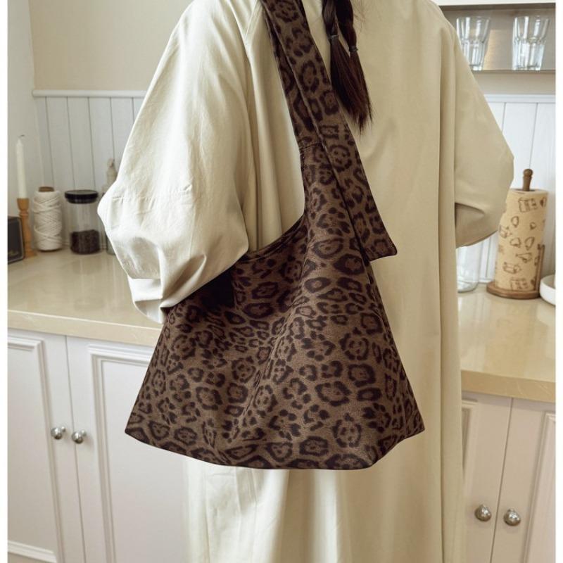 Leopard Print Bag Women's Large-capacity New Autumn and Winter Versatile Matte Shoulder Messenger Bag Commuter Tote Bag