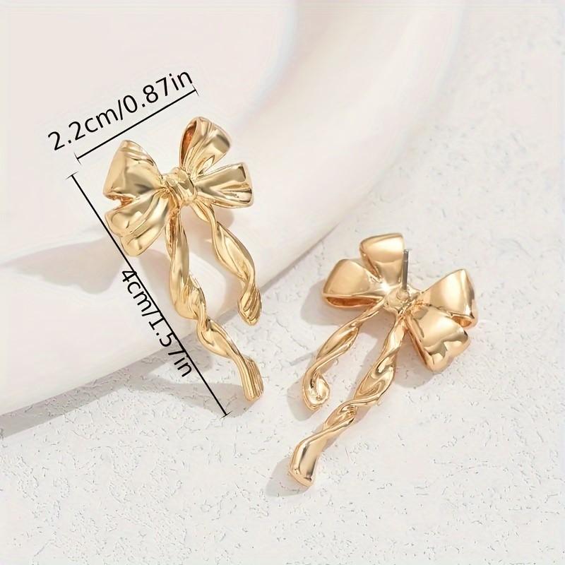 Golden Bowknot Stud Earrings for Women Elegant & Chic Design Personality Earrings Jewelry Gifts