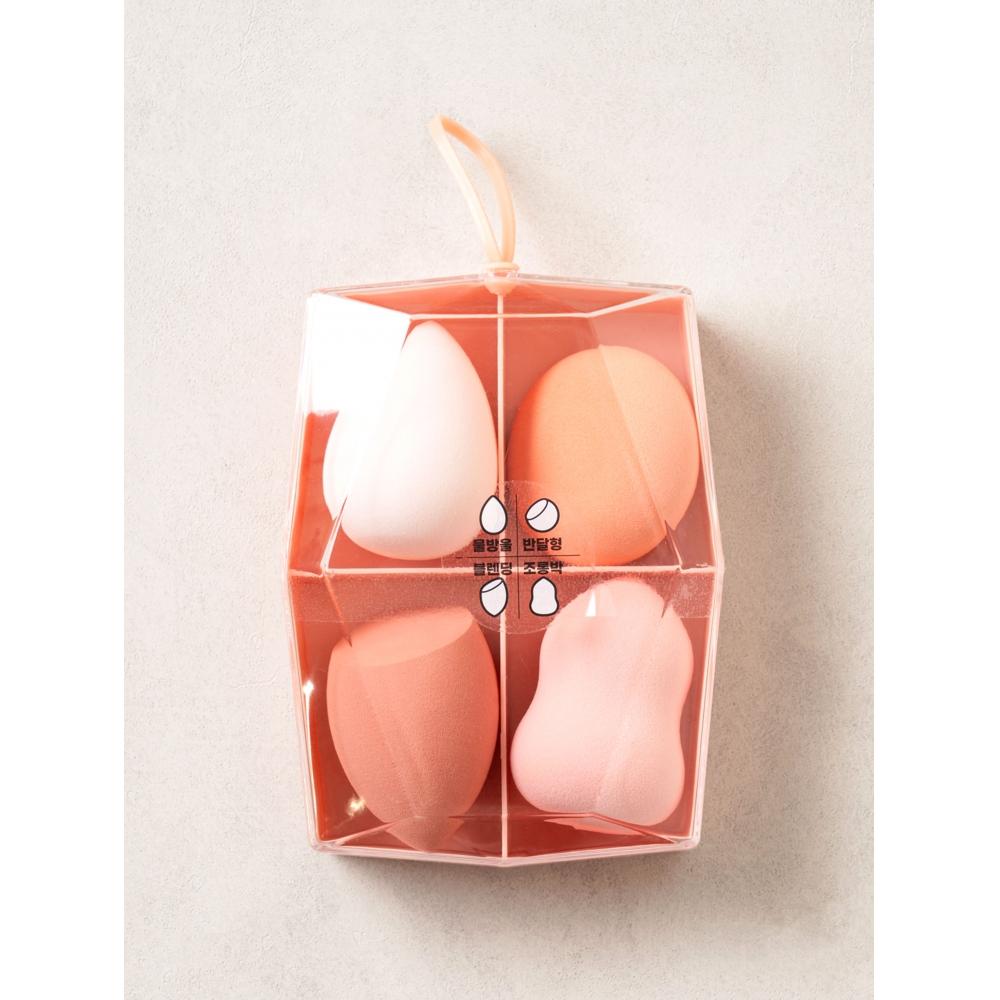 Daiso 4 Piece Puff Set That Gets Bigger When You Eat Water