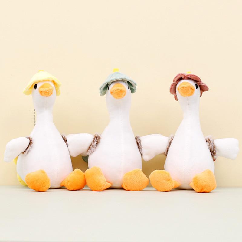 Adorable White Goose Plush Toy Keychain Cartoon Duck Doll Backpack Charm