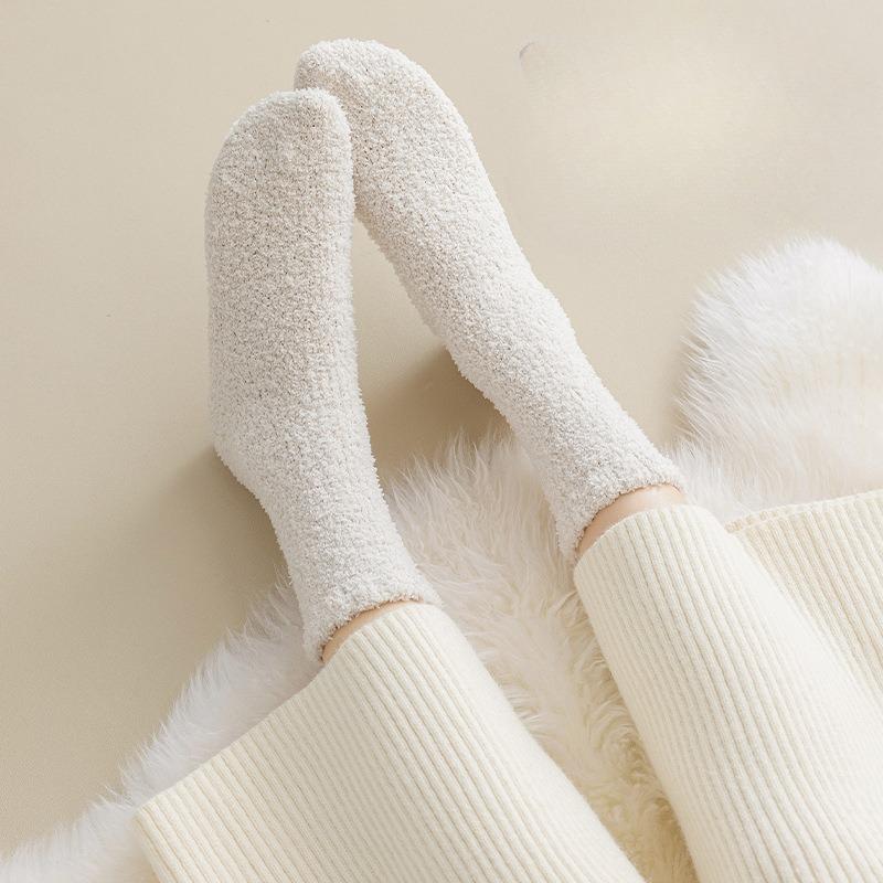 Женские зимние утолщенные нелиняющие коралловые носки до середины икры с флисом, теплые послеродовые носки и домашние носки для сна