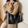 Портативная сумка-тоут Женская ретро-сумка Сумка через плечо для поездок на работу Сумка подмышку из мягкой кожи