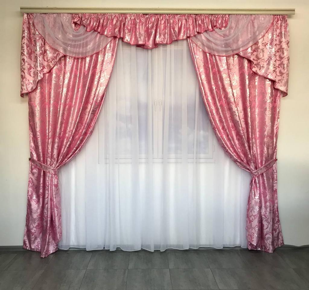 Комплект оконных штор с ламбрекеном (150х270 см), жаккард