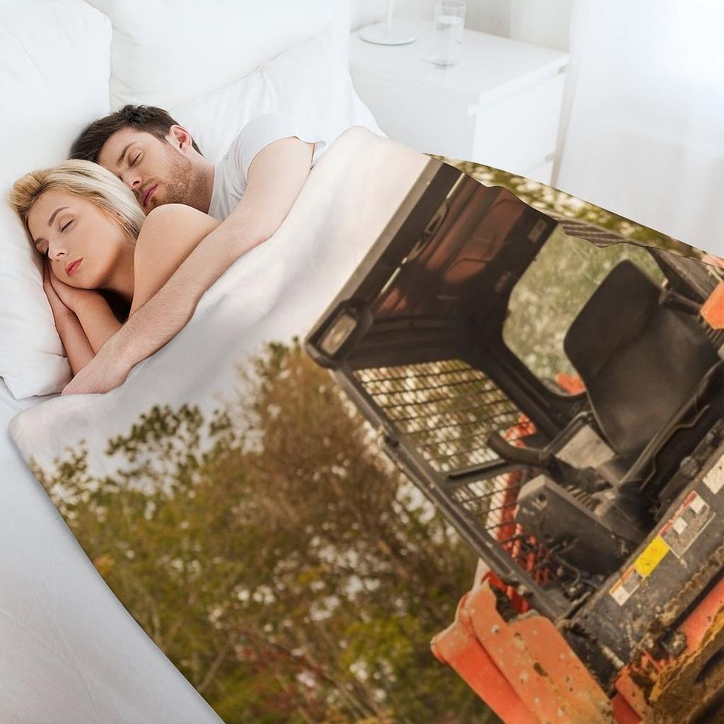 Kubota SVL 05-25 Throw Blanket Moving manga Sofas blankets ands Blankets