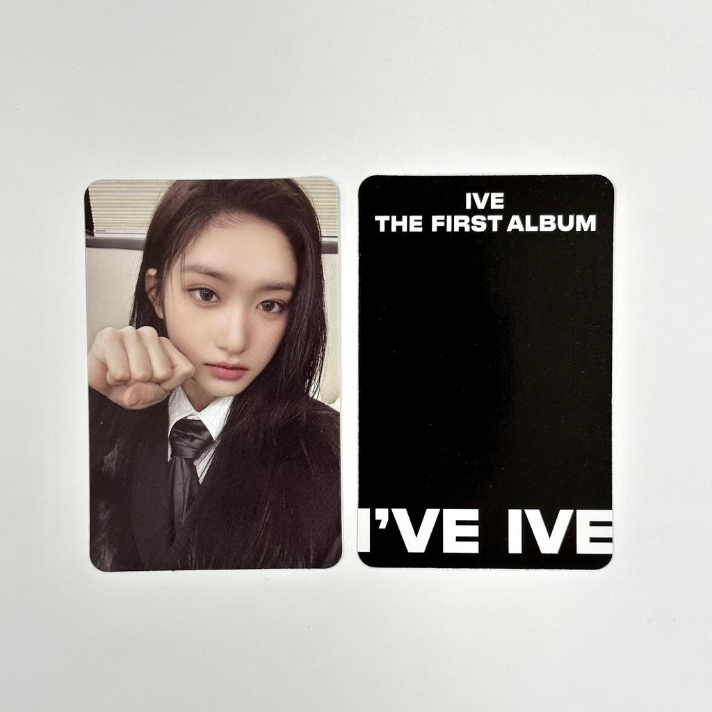IVE 1-й альбом У меня есть фотокарточка IVE STARSHIP SQUARE POB