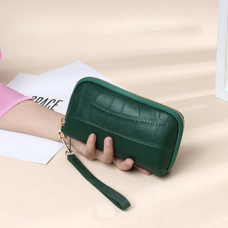 Женская сумка-клатч из натуральной кожи All-Match Stone Embossed Long Mobile Phone Bag на запястье с застежкой-молнией