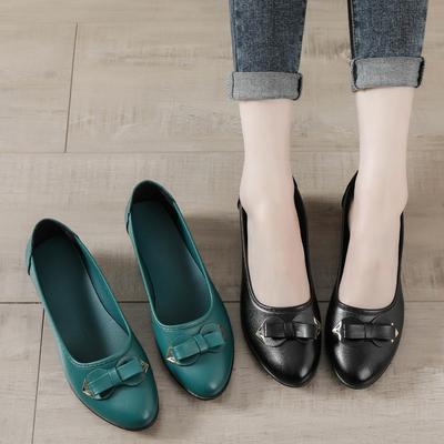 Новые женские кожаные туфли для мам из мягкой кожи удобные мягкие туфли для мам кухонные рабочие туфли на плоской подошве женская обувь KFC