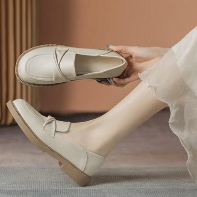 Лоферы женские 2025 новые летние на мягкой подошве белые маленькие кожаные туфли женские на плоской подошве одинарные туфли профессиональная женская обувь обувь для собеседования