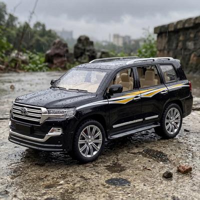 RSXE2 1:24 Toyota Land Cruiser Внедорожник SUV Металлический Литой Модель Автомобиля Декор для Дома Настольный Дисплей Украшение Высокодетализированная Игрушка