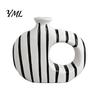 Fresh Flower Holder Minimalist Resin Vase, Hollow Circle Art Modern Floral Contemporary Arrangement for Home Living Room Bedroom Table Ornament Niche