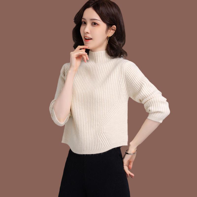 Утолщенный полувысокий ворот свитера женский короткий топ с высокой талией однотонный трикотаж