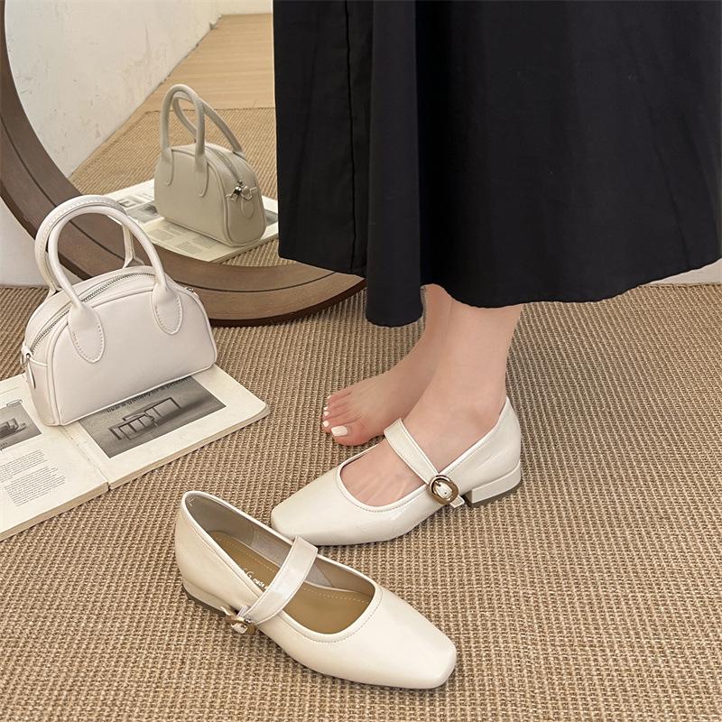 Модный темперамент, маленький ароматный стиль, толстый каблук, неглубокий носок, одинарные туфли для женщин 2025 года, новая весна и осень, французская квадратная голова Мэри Джейн sma