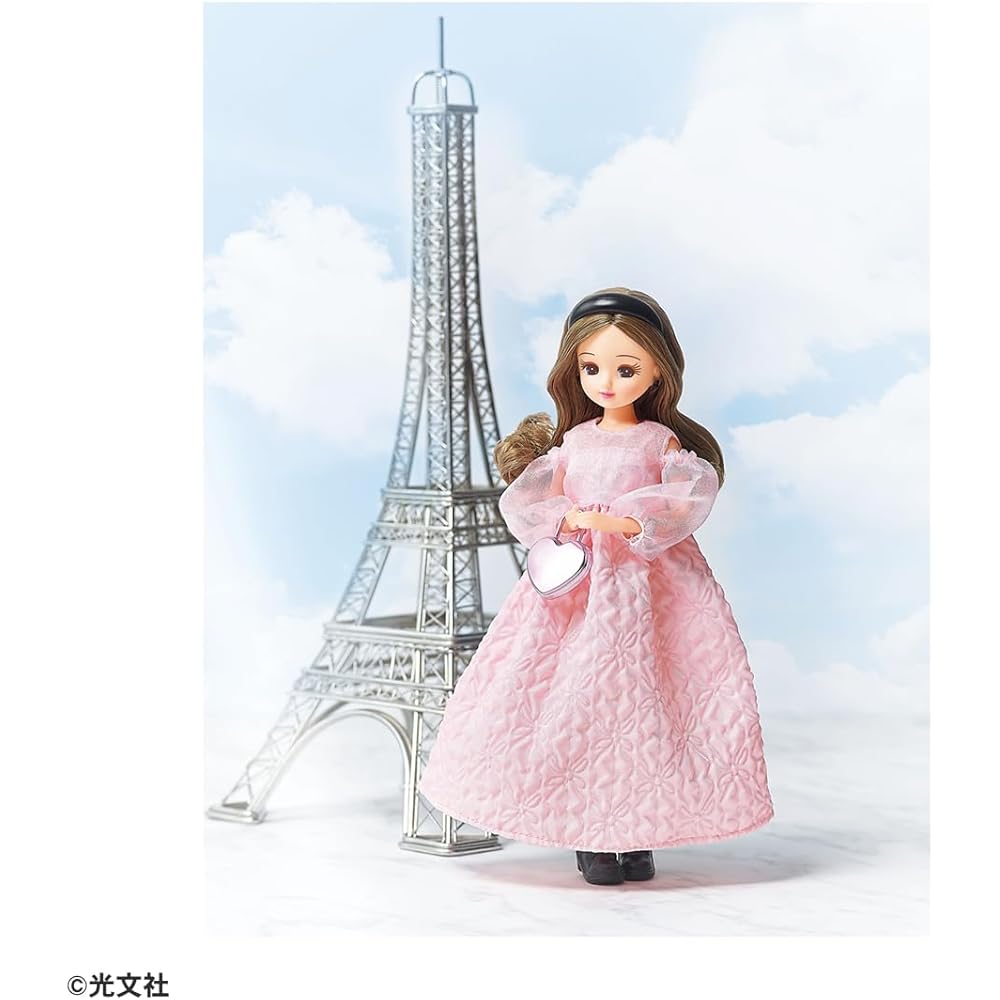 Takara Tomy Licca-chan Doll LD-16 Very Collaboration Dress-Up Toy for Pretend Play Ages 3 and Up