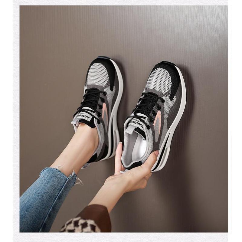 Новые женские дышащие кроссовки из сетки на толстой подошве для повседневной носки, спортивная обувь с воздушной амортизацией, женская студенческая обувь для путешествий