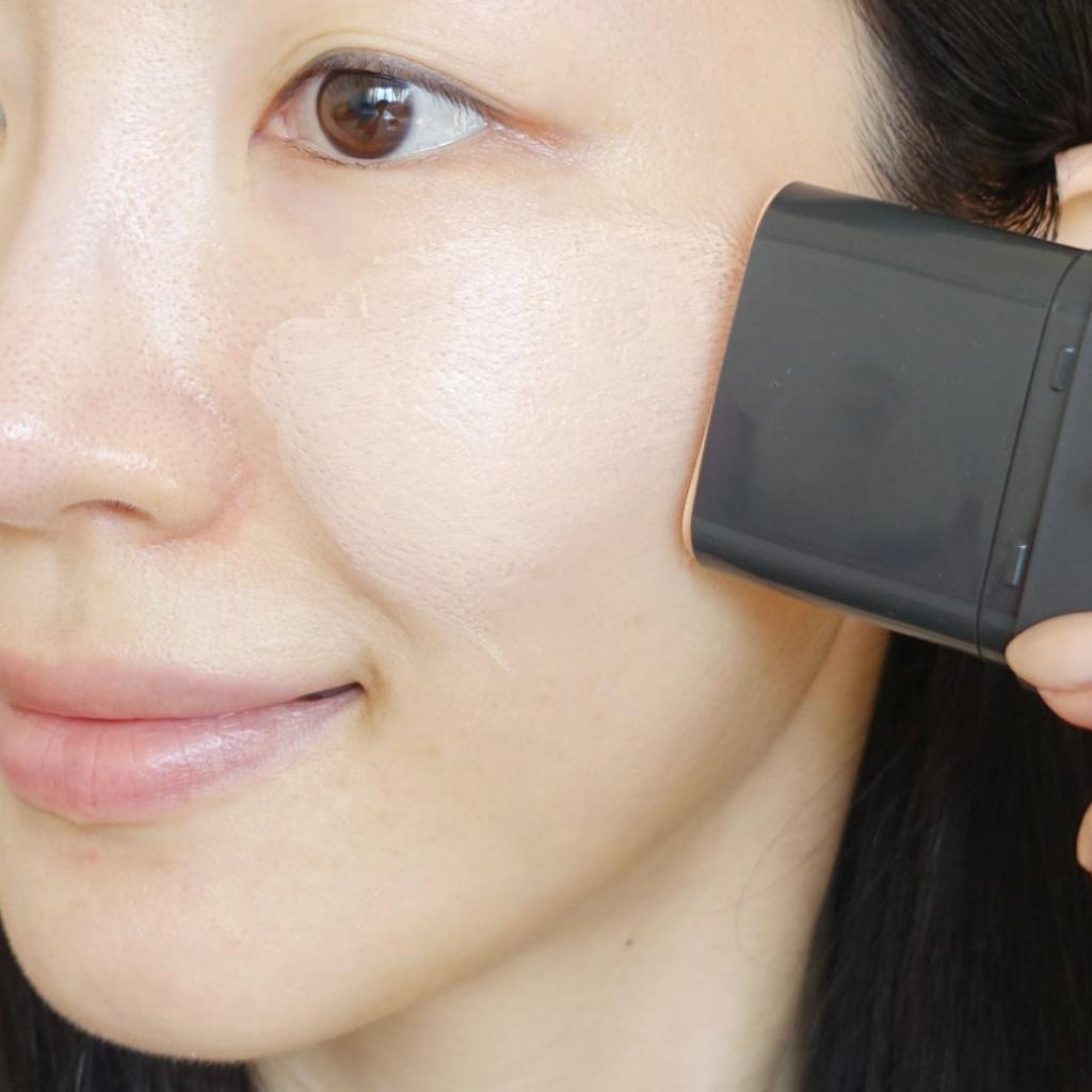 [CHOSUNGAH] Тональная основа-стик Mega Fit Master Glow SPF50+ PA++++ 16 г