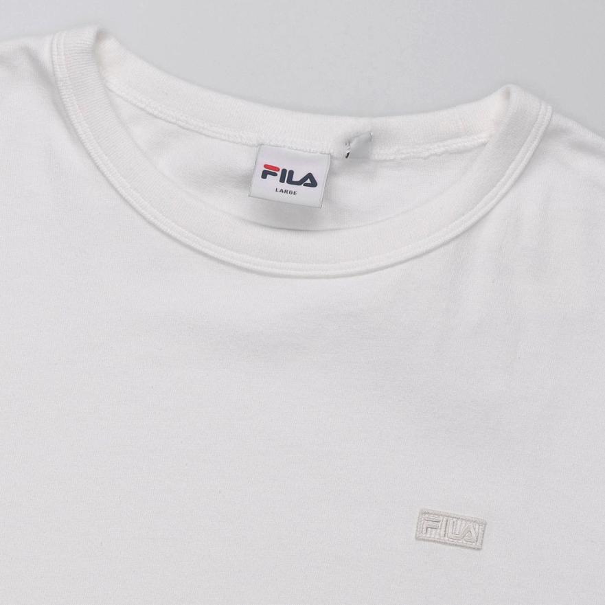 Fila Однотонная повседневная спортивная футболка с круглым вырезом, коротким рукавом и приспущенным плечом, футболка унисекс, белая FS2RSD2104X-OWH