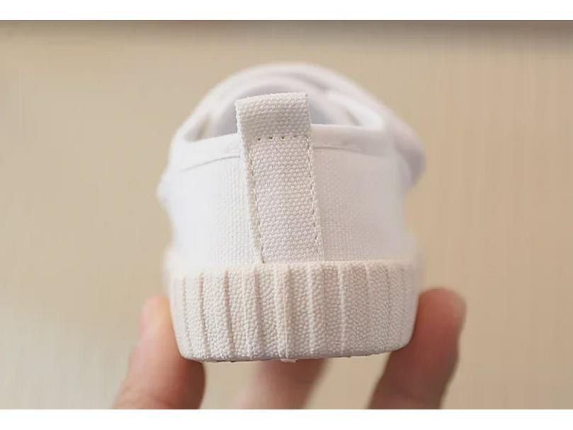 Детские низкие кеды из парусины на липучках - мягкая подошва, весна/осень, белые, унисекс, детская обувь